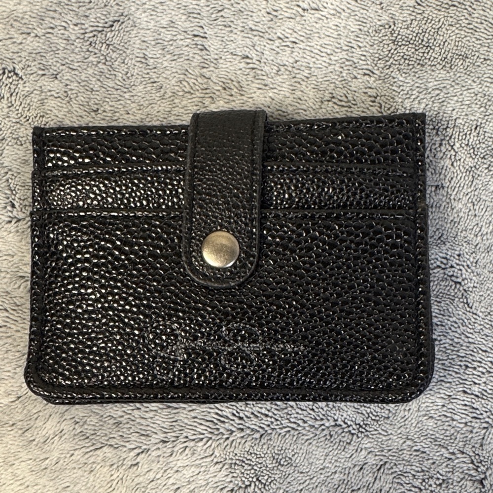 Jessica Simpson Black Pebbled Leather Cardholder - Picture 6 of 6